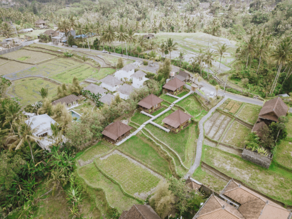 Peaceful Wooden Cabin in Ubud Beautiful Ricefield by Bukit Vista
