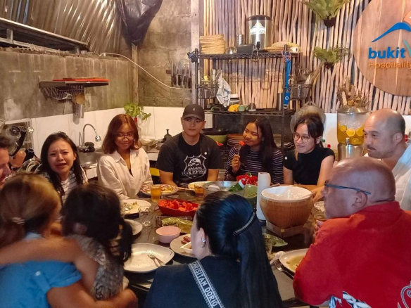 dinner with leads